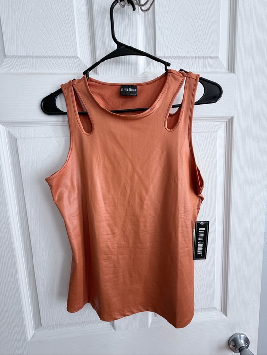 Olivia Jordan Tops - Women's Rust Cutout Shoulder Tank